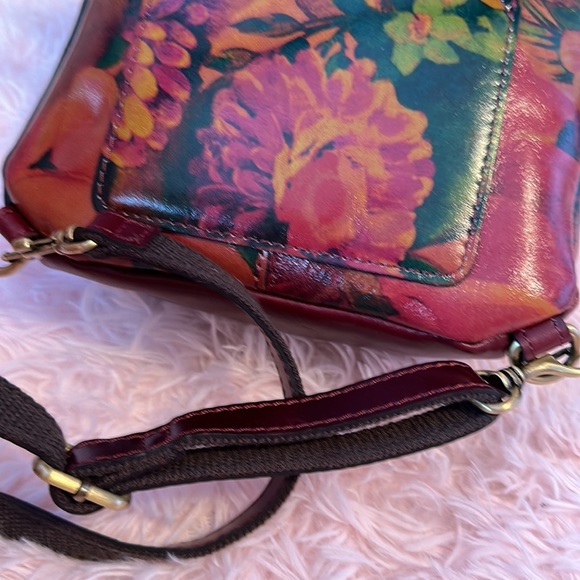 Patricia Nash Floral Green Convertible Leather Backpack Crossbody - Picture 4 of 7